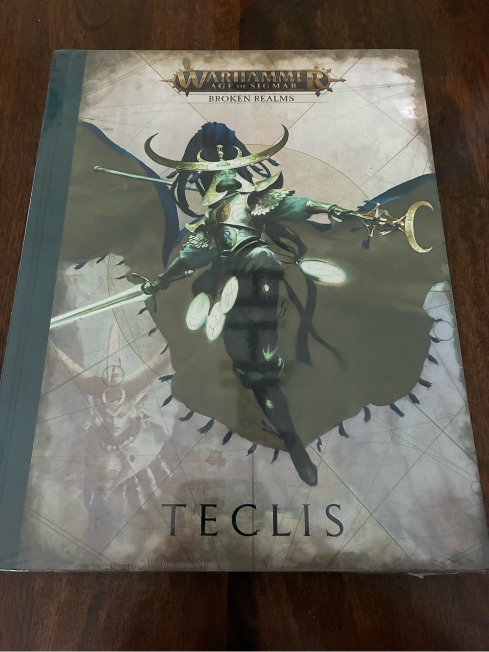 Broken Realms: Teclis Hardcover Art Book - Green Cover
